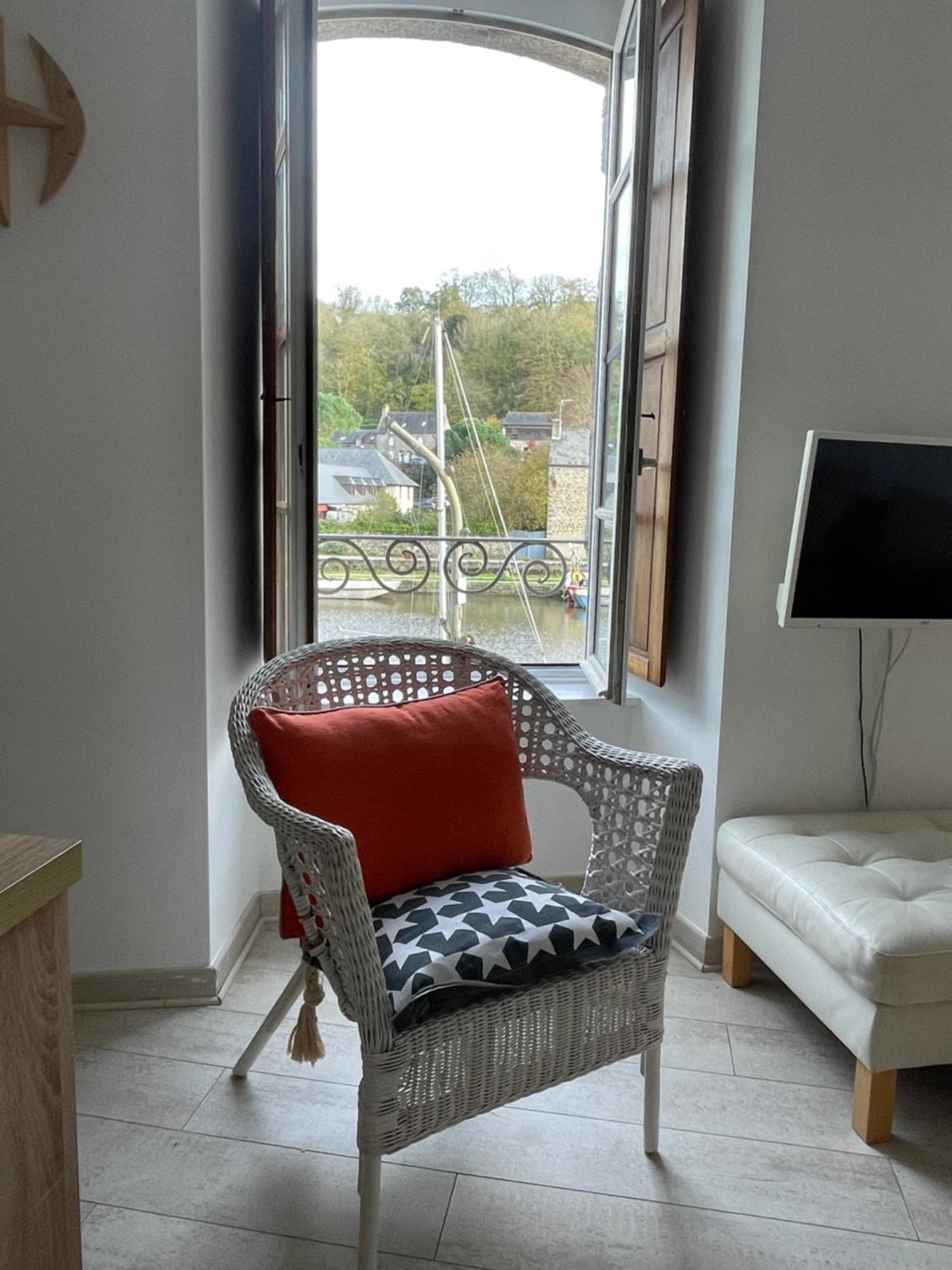 Appartement au Port Dinan Extérieur photo